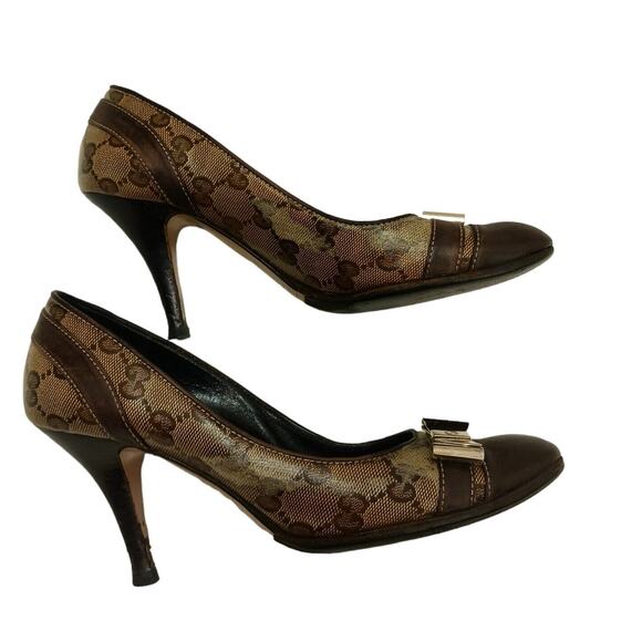 Rare Gucci GG Pumps Heels Sz 6 B BRASS GOLD BOWS Crystal Coated Canvas Classic - Picture 6 of 16